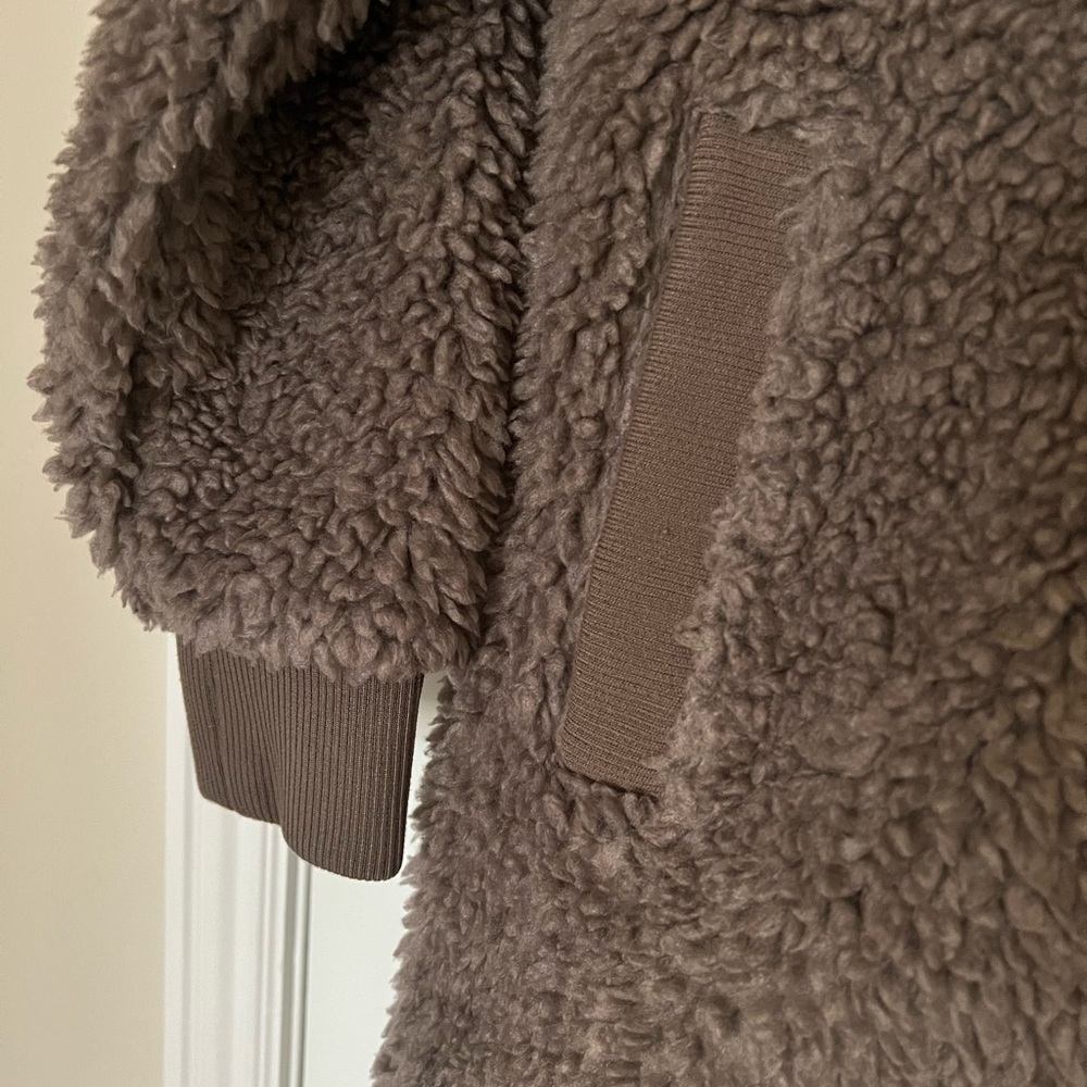Patagonia Dusty Mesa Parka Jacket with Hood and Fuzzy Texture - Picture 4 of 7